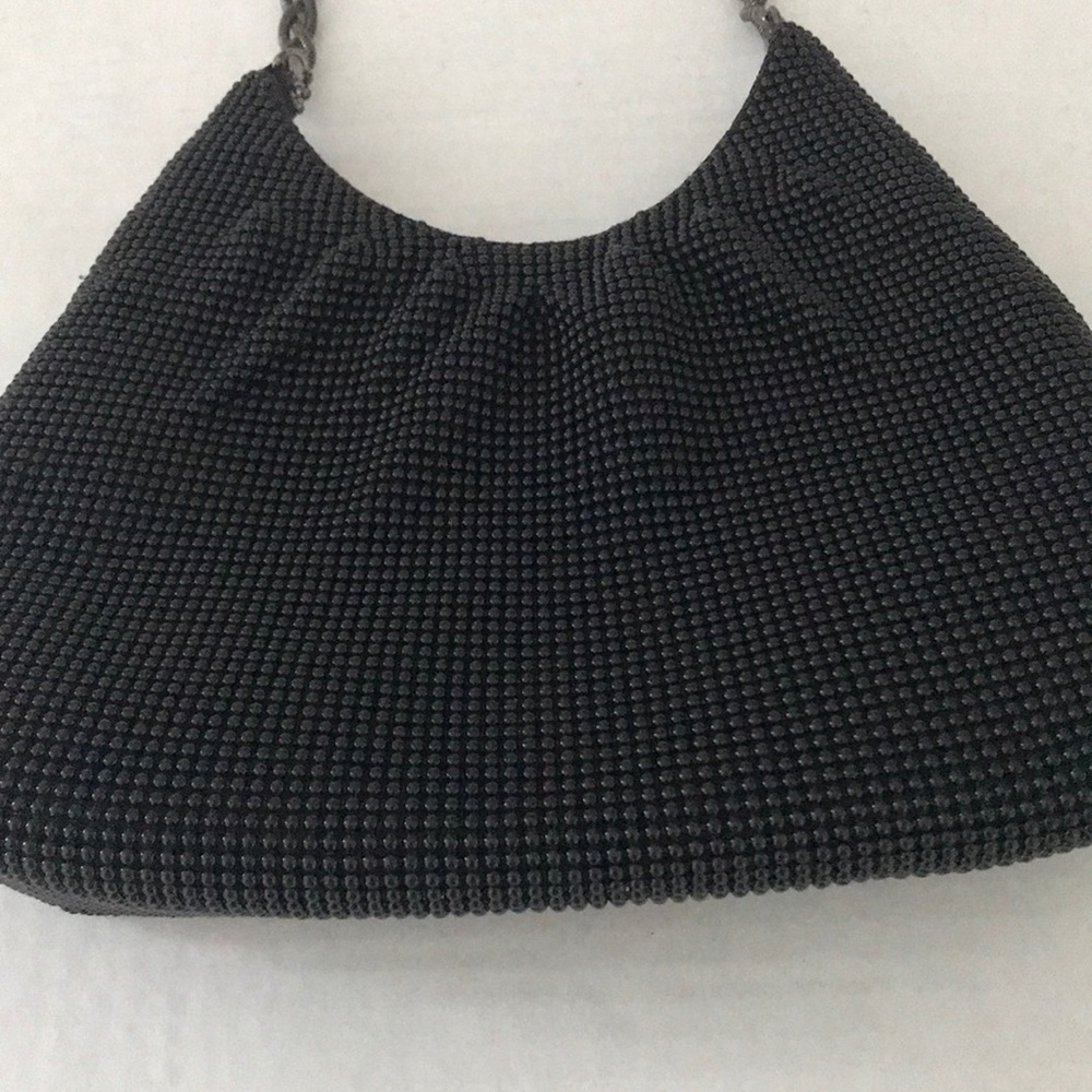 - WHITING & DAVIS BLACK METAL BEAD BAG - Picture 11 of 12
